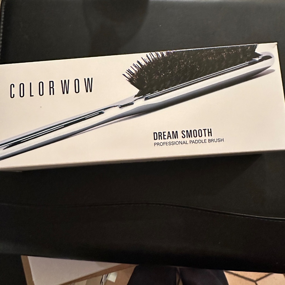 NWOT- Color Wow Dream Smooth Paddle Brush, Large. Unopened - Picture 3 of 5